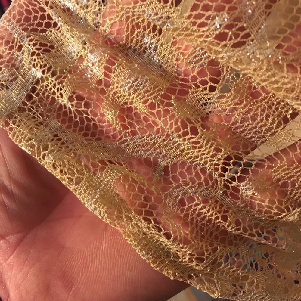 Cream with Gold Lace Top - Picture 4 of 5